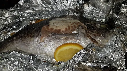 Comida y bebida