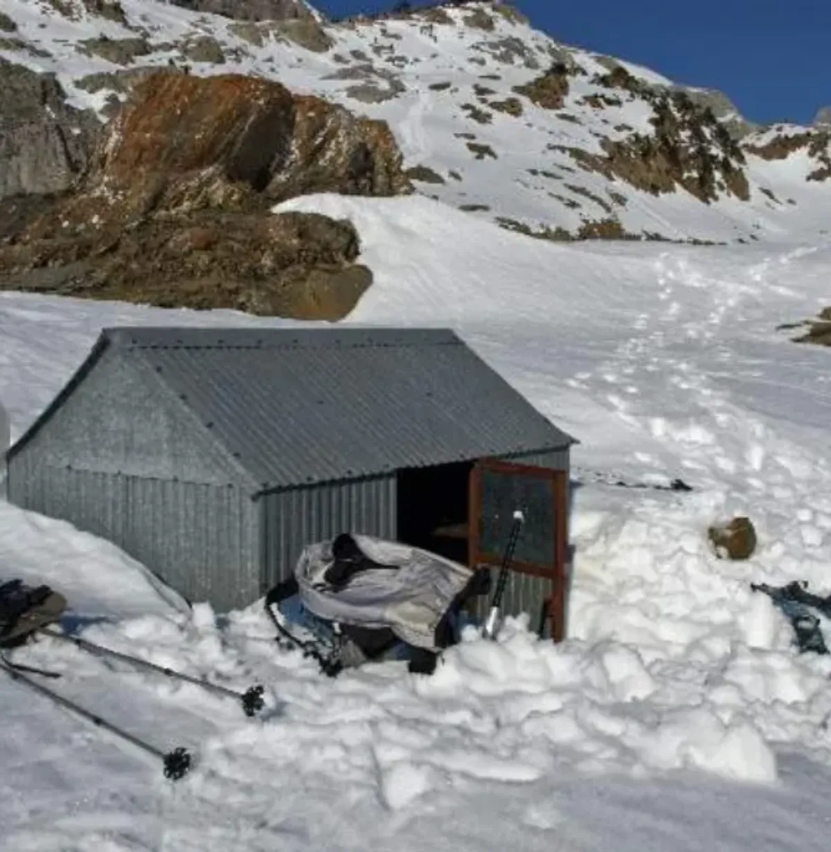 Cabaña Hoya la Solana en Huesca | Wikitrekk