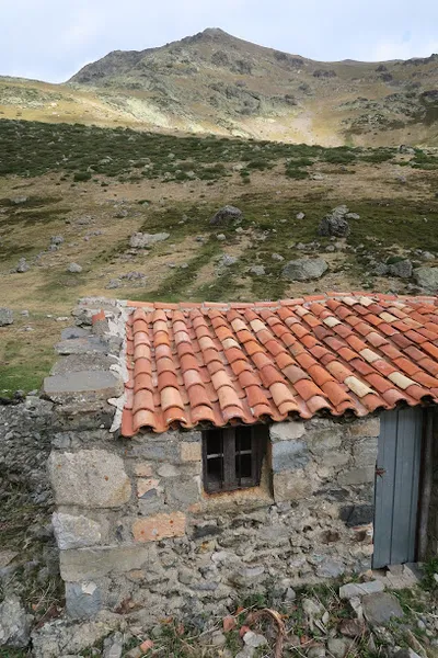 Chozo de la Majada de Fuentes Carrionas Foto del refugio Chozo de la Majada de Fuentes Carrionas
