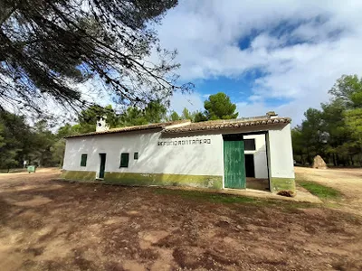 Vista del refugio Cobijo forestal Coto Ferrer