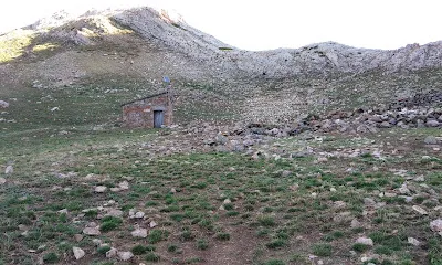 Vista del refugio Refugio Bustusil