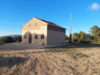 Vista del refugio Refugio Esbarzerets de Ibi