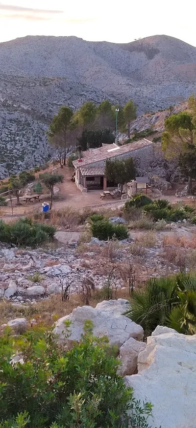 Visitar la página de Refugio La Figuereta