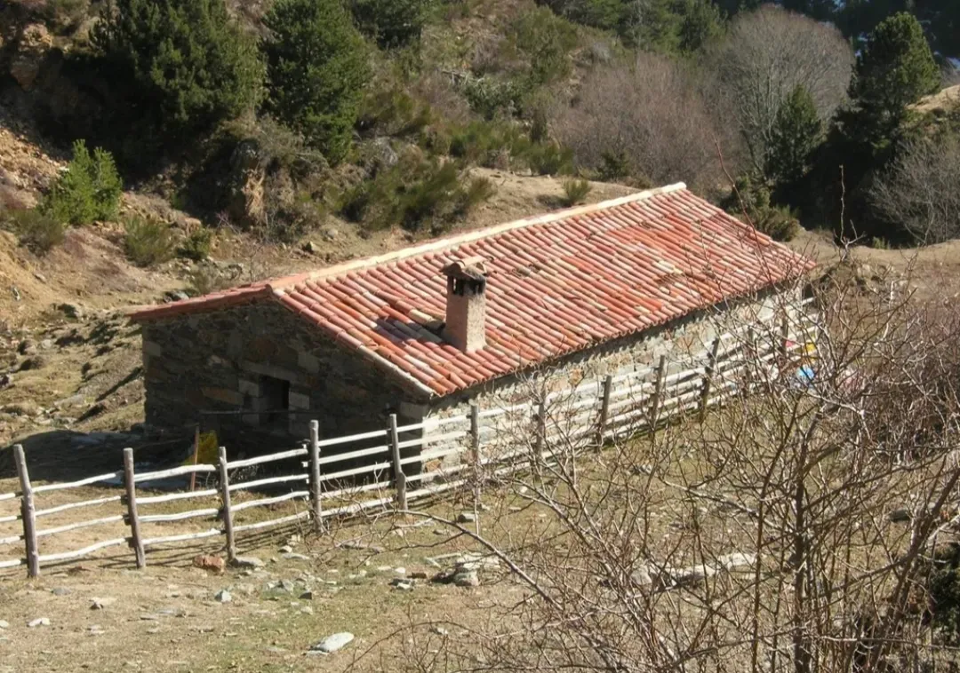Vista panorámica de Refugio Pla de Satlla