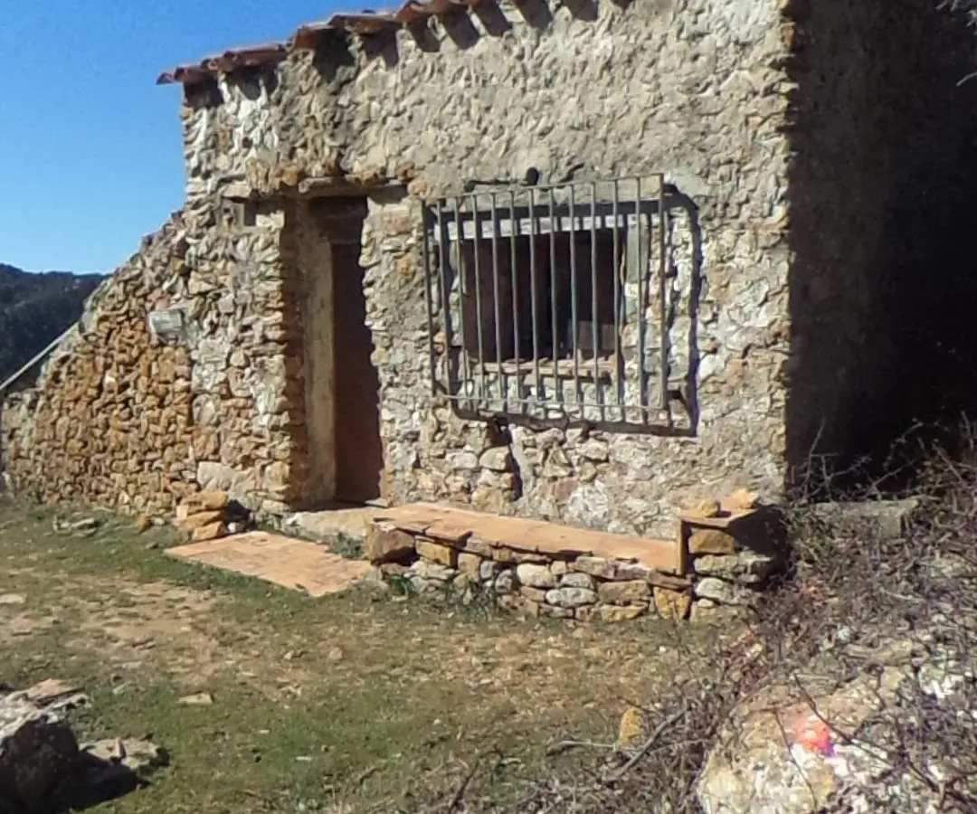 Vista panorámica de Refugio Serrasoles o Más del Frare