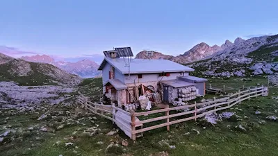Foto del refugio Refugio Vega de Ario