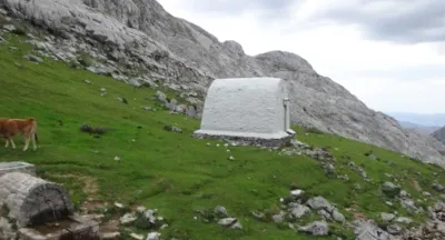 Visitar la página de Refugio viejo de Vegarredonda